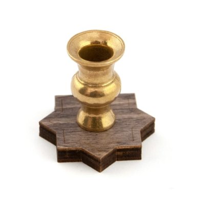 Утварь и подарки Подсвечник латунный с деревянным основанием