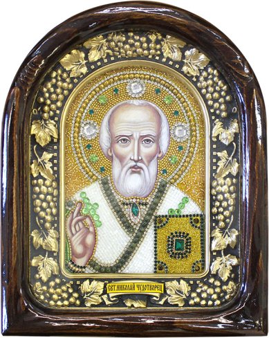 Иконы Николай Чудотворец икона из бисера (18,5 х 23 см)