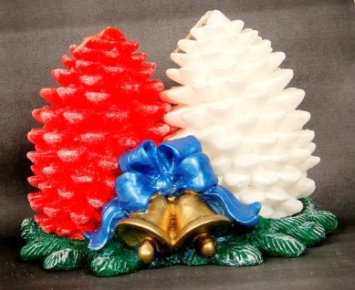 Утварь и подарки Свеча декоративная «Рождественские шишки»