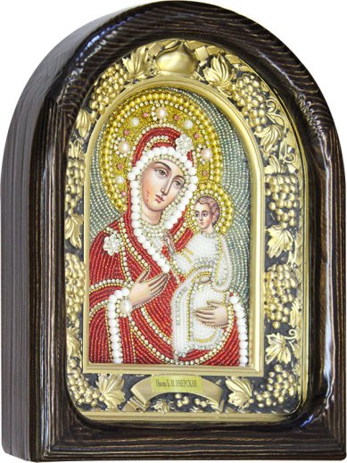 Иконы Иверская икона Божией Матери из бисера, 18,5 х 23 см