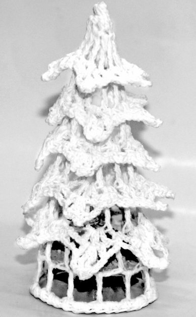 Утварь и подарки Кружевная елка с подсветкой (высота, 10 см)